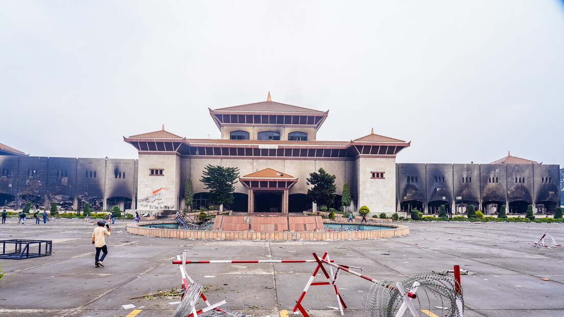 Predsednik Nepala raspustio parlament: Najavio izbore u martu