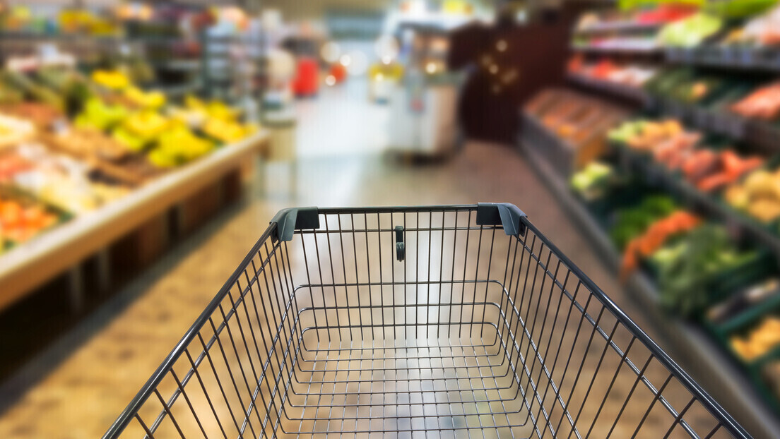 Inspektori na terenu: Da li su trgovci uskladili cene sa novom uredbom?