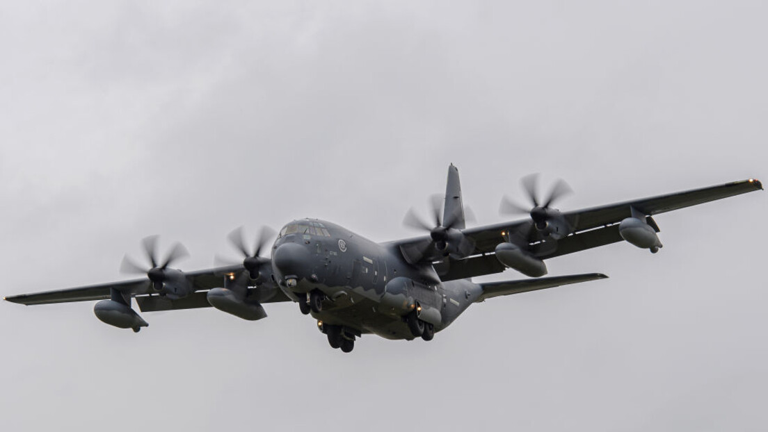 РТ Балкан истражује: Зашто је амерички војни авион слетео у Ниш