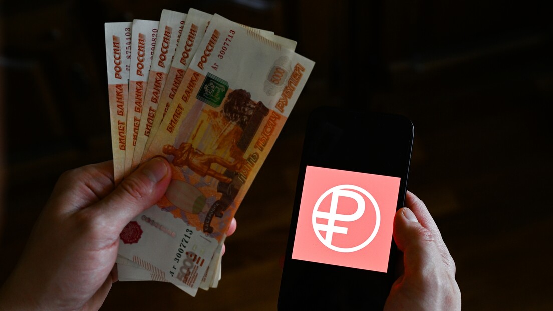U Rusiji isplaćena prva zarada u digitalnim rubljama: Virtuelni novac legao na digitalni novčanik
