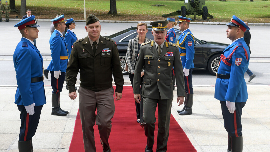 Војна парада "Снага јединства": Стигао специјални гост из Америке