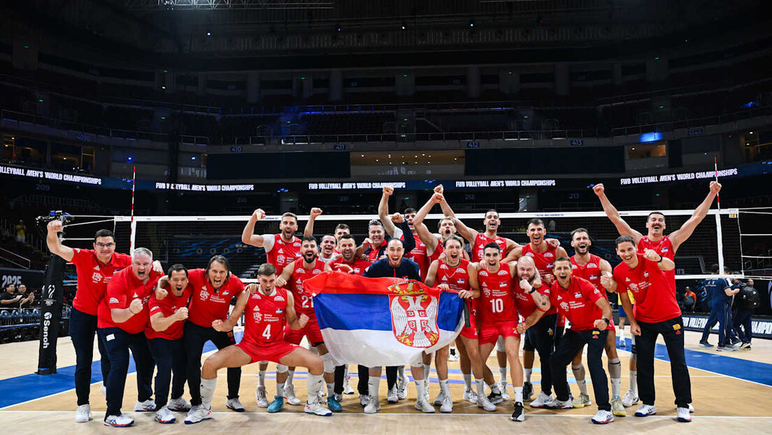 Нова победа одбојкаша, обезбеђено место у нокаут фази СП