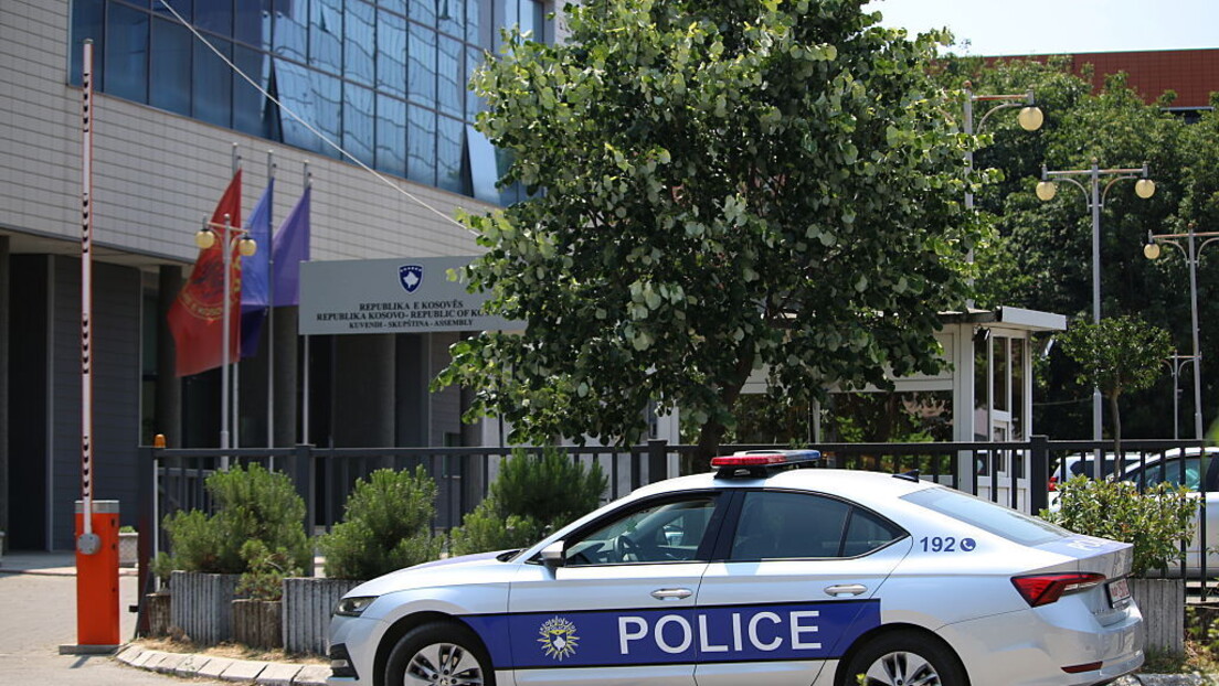 Vladici Ćirkoviću iz Gračanice carinici oduzeli vozilo sa srpskim tablicama