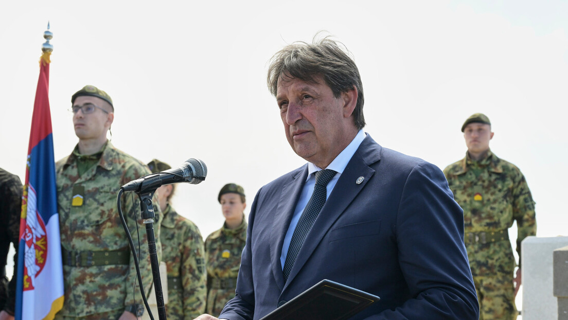 Gašić pozvao sve građane na vojnu paradu: Da sa Vojskom Srbije pokažemo snagu jedinstva