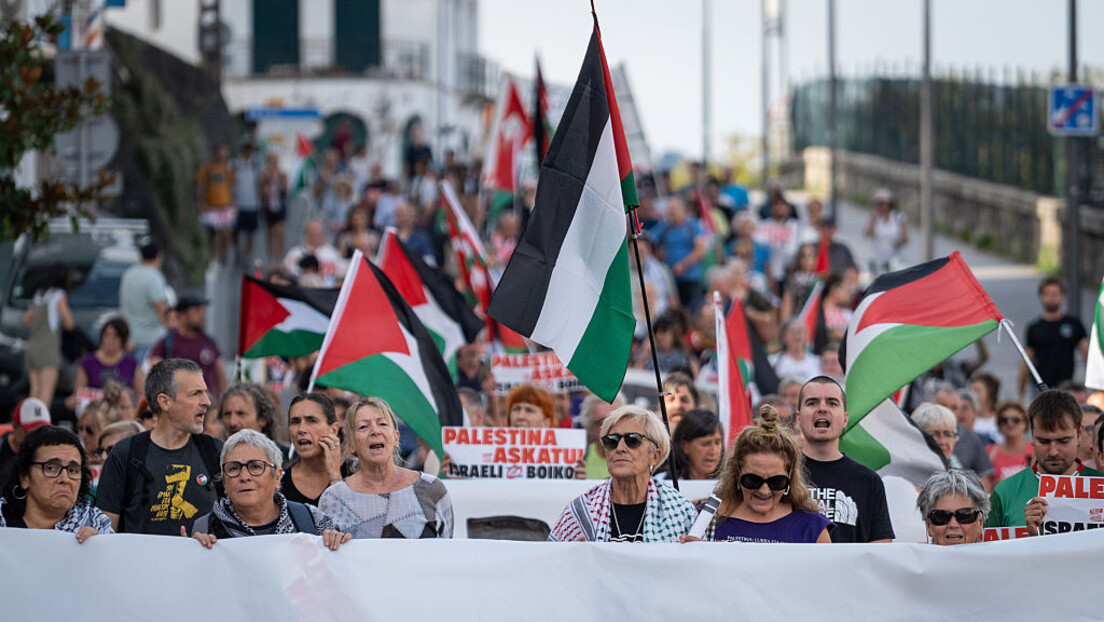 Три земље признале Палестину, стигао одговор