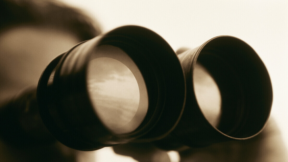 Британска МИ-6 вреба шпијуне преко "дарк веба"