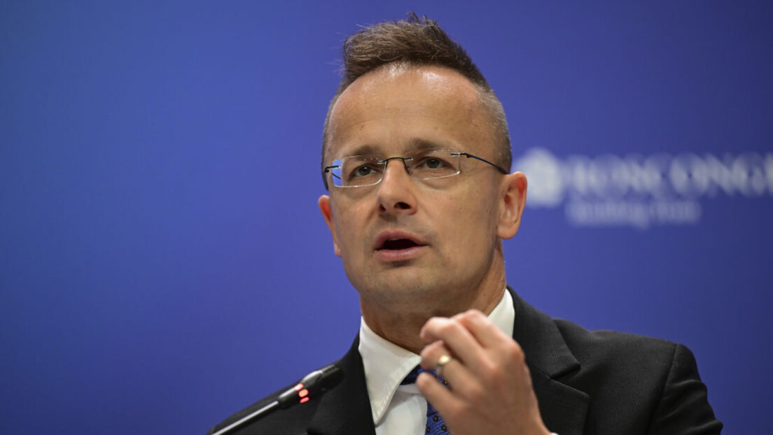 Сијарто одговорио Трампу: Без руских енергената немогуће обезбедити сигурно снабдевање наше земље