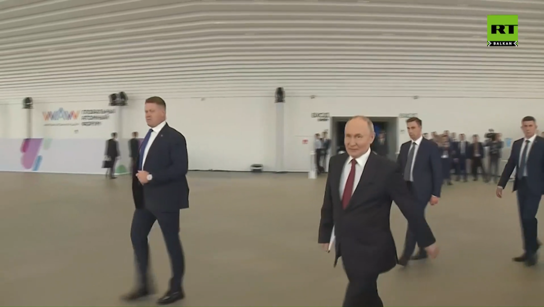 Putin na Svetskom forumu za atomsku energiju: Kako Rusija rešava problem radioaktivnog otpada