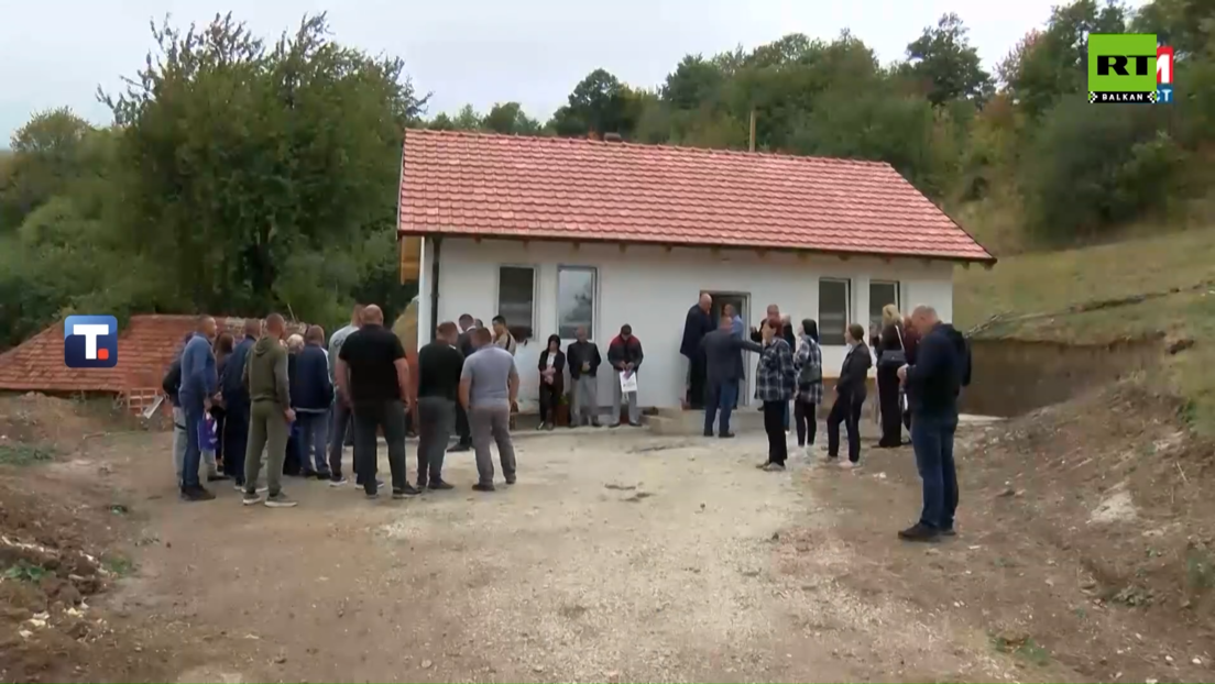 Четворочланој породици Рашковић из Дрена на КиМ уручени кључеви куће (ВИДЕО)