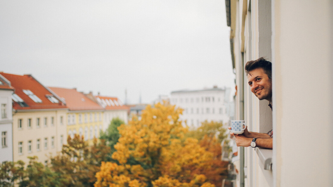 Како да нам јесен не поквари раположење: Савети руског психолога за превазилажење "јесењег блуза"