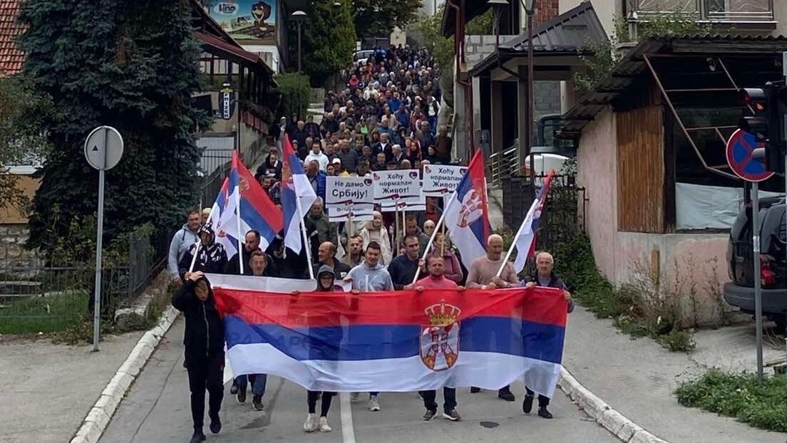 МУП: Скупови без већих инцидената, повређена два полицајца у Богатићу