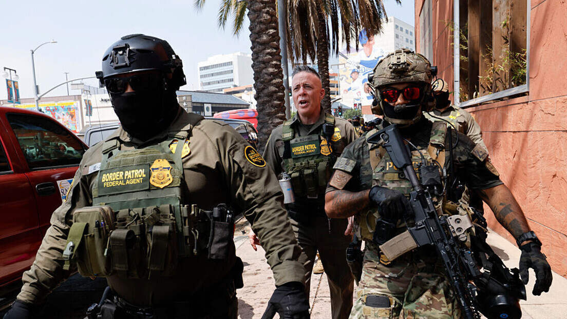 Zašto je Tramp (ponovo) angažovao duge cevi i vojsku u nekoliko američkih gradova