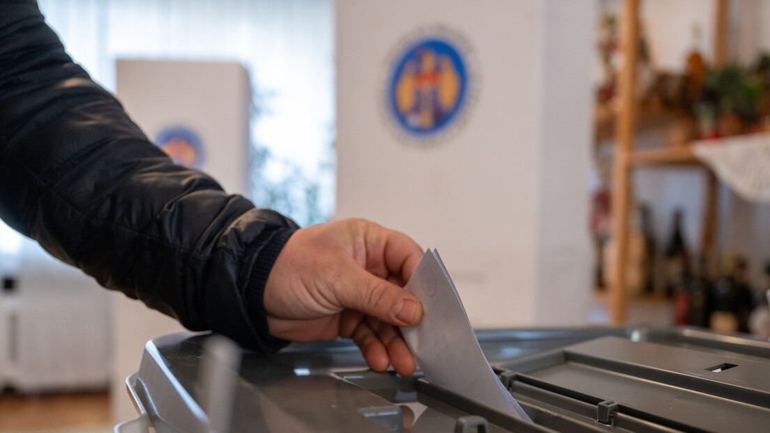 Молдавска опозиција не признаје резултате парламентарних избора