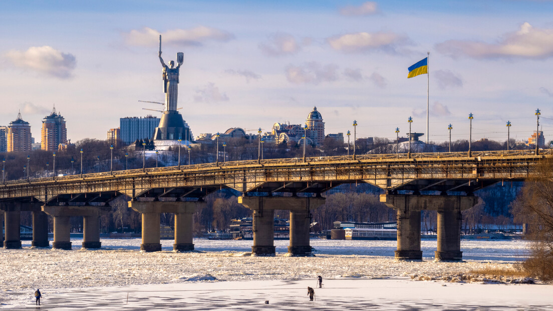 СВР упозорава: Кијев припрема провокацију како би увукао НАТО у сукоб с Русијом