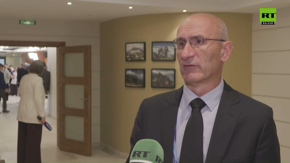 Srpski gosti u Valdaju za RT Balkan: Svet ulazi u opasno stanje