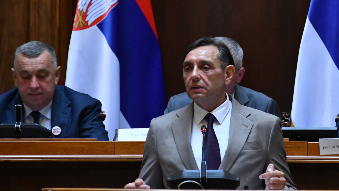 Вулин: Повратак генерала Павковића је велика радост, али мала утеха за све утамничене Србе