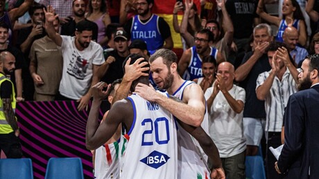 Евробаскет, дан VII: Грчка без Јаниса поражена од БиХ, Италија савладала Шпанију у дербију дана