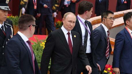 Putin na svečanom prijemu kod Sija