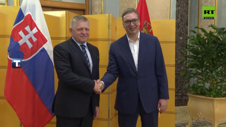 Вучић са Фицом у Пекингу: О политичкој ситуацији, билатералној сарадњи и региону (ВИДЕО)