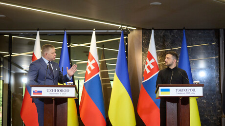 Фицо разговарао са Зеленским: Већ на дочеку било јасно ко је газда (ВИДЕО)