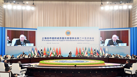 Унапређење глобалног управљања и ми