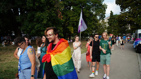 Prajd "Za porodicu" i studente: Protestna šetnja u Beogradu