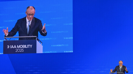 Lament nad nemačkim automobilom: Kako je Merc otvorio sajam u Minhenu