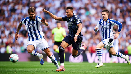 Real pobeđuje i sa igračem manje, budi se i gradski rival Atletiko