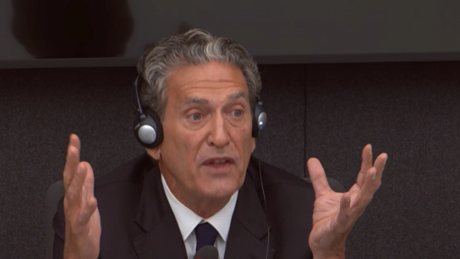 Tačijev svedok Džejms Rubin u Hagu: Da li je rekao još nešto tačno – osim svog imena