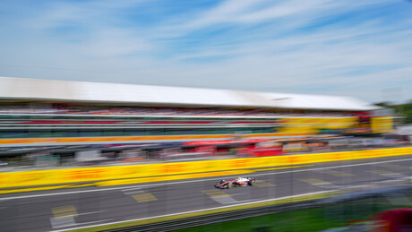 Hoće li Hamilton prvi put završiti sezonu bez podijuma? "Pobeda nerealna, ali osećam optimizam"