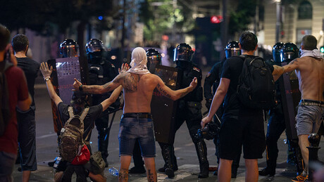 Оптужни предлог против деветоро особа због позива на промену уставног уређења