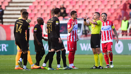 Svetkovina srpskog fudbala – Partizan i Zvezda igraju prvi "večiti derbi"