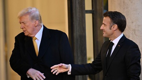 Макрона зауставили њујоршки плавци: Пардон мсје, Трамп има предност (ВИДЕО)