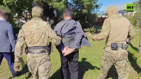 ИТ стручњак ухапшен због шпијунаже за Украјину: Преносио информације и планирао убиство полицајца