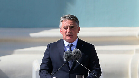 Комшић опет "пецка" Загреб: Не треба нам (хрватски) старатељ