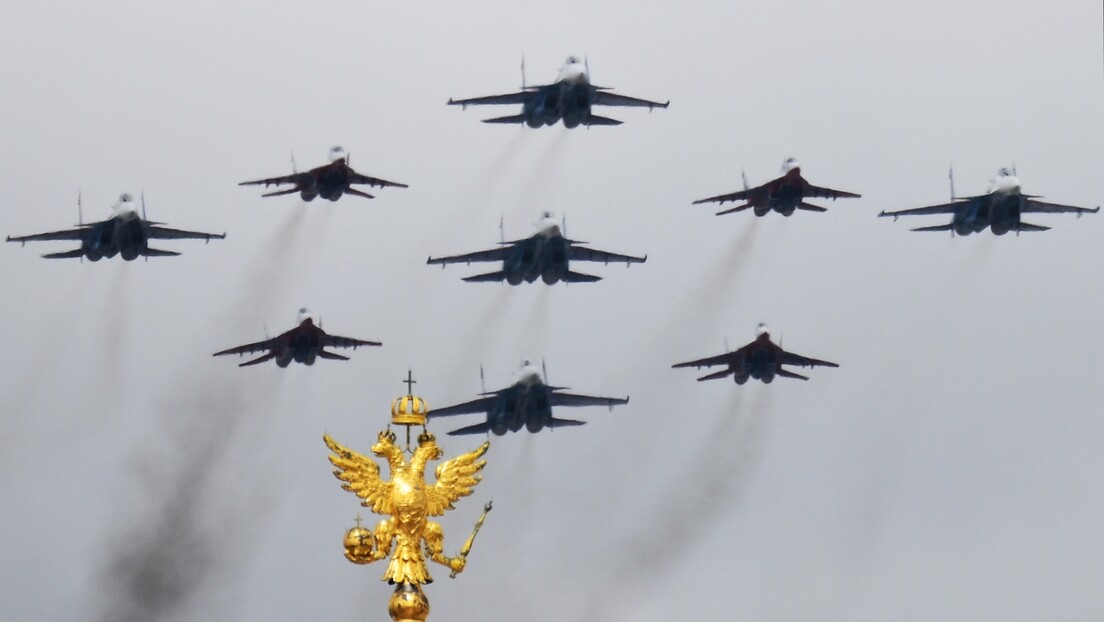 Потврда одличних односа: Русија са Индијом развија нове моделе борбених авиона