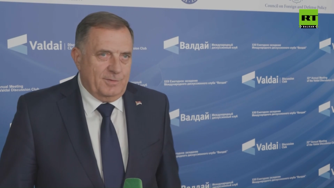 Dodik za RT Balkan: Putina sam pitao da nas, kad budu delili svet, ne ostavi birokratama iz Brisela