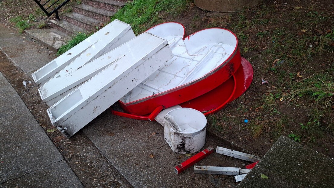 Tako je bilo i 1941. godine: Kako se na severu KiM briše sve što podseća na Srbiju