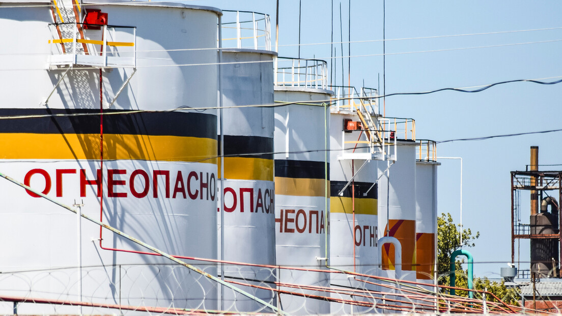 ОПЕК+ повећава ограничење производње нафте