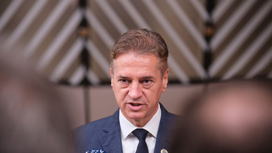 Sve je krenulo naopako posle letovanja u Hrvatskoj: Slovenački premijer u sukobu interesa?