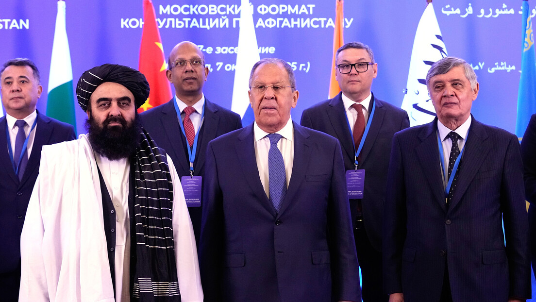 Лавров: Запад да прекине конфронтацију и плати обнову Авганистана
