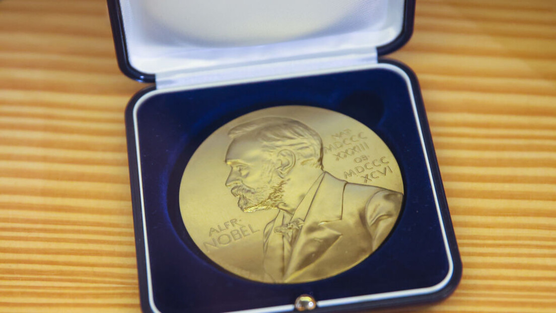 Trojica naučnika osvojila Nobelovu nagradu za fiziku iz oblasti kvantne mehanike