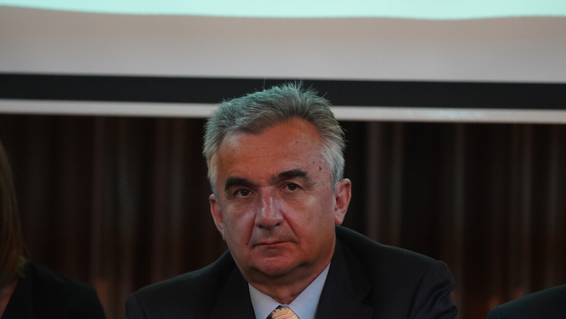 Шта се десило у Скупштини: Јован Јањић објаснио да ли је подржао резолуцију о Сребреници