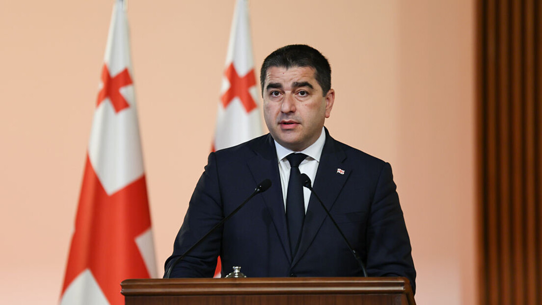 Predsednik gruzijske skupštine optužio Maju Sandu: Podržala upad demonstranata u predsedničku palatu