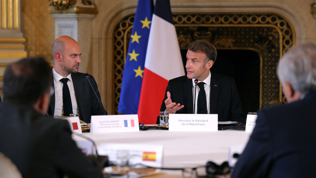 Scenario "Lekorni 2" ili raspuštanje parlamenta: Makronov noćni mejl za spas vlade