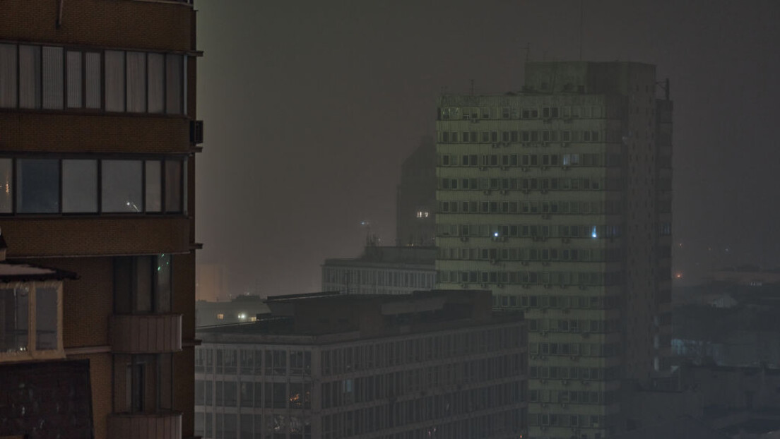 Штедња до цвокотања: Украјинци одлажу грејну сезону јер немају гаса