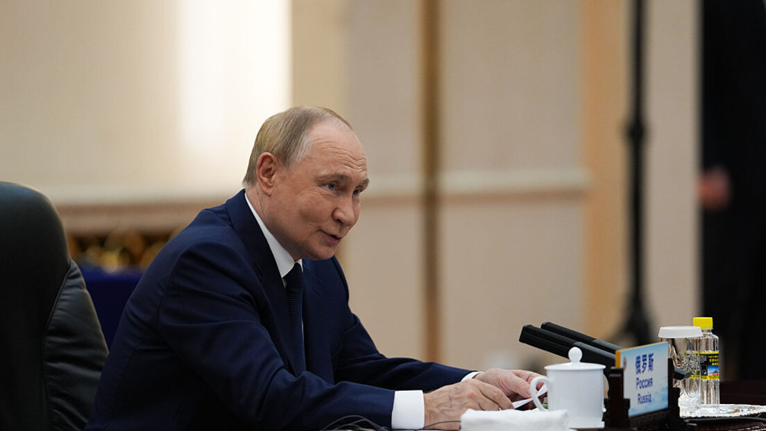 Putin potpisao: Vojna saradnja sa Kubom, strože kazne za strane agente