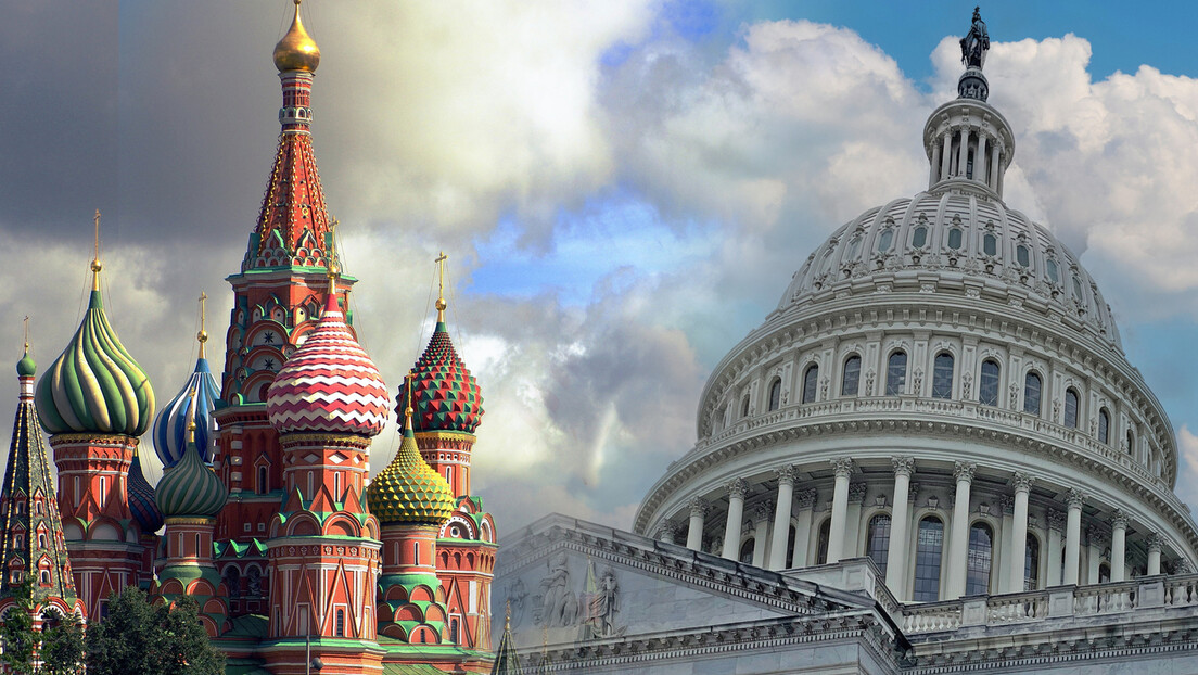 Kremlj objavio: O čemu su razgovarali Putin i Tramp