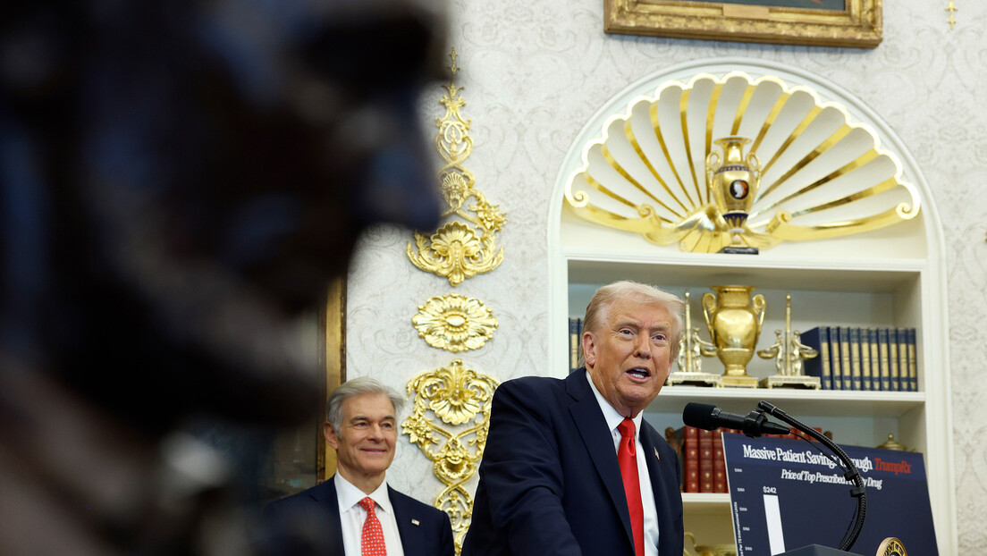 Tramp priznao da njegove carine za Kinu ne bi bile održive i najavio sastanak sa Sijem: Tvrd orah