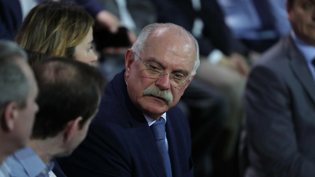 Путин о Никити Михалкову: Истински патриота и пријатељ